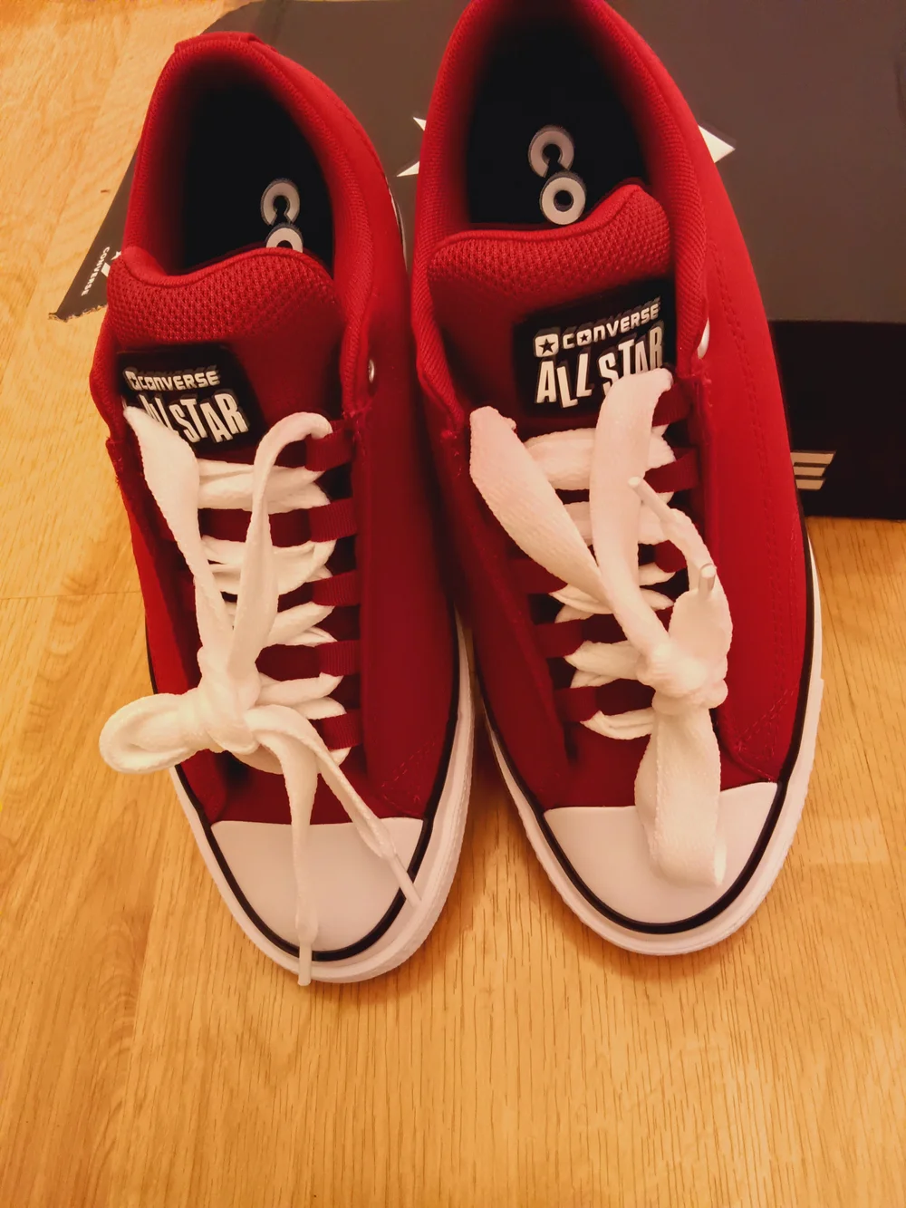 Converse/Chuck Taylor All Star Luw Puff - Red/Unisex/ Size Men'8.5- Women's 10 - Picture 5 of 10